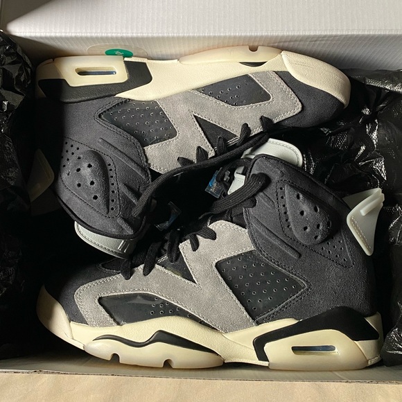 Jordan Retro 6 - Picture 2 of 15